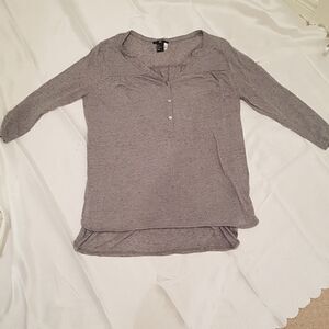 3/$20 H&M woman grey top size small